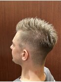 MEN'Sミドルスキンフェードスパイキーショート