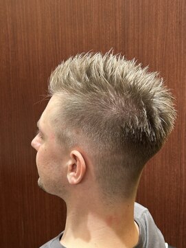 ブロートーキョー(BroTokyo) MEN'Sミドルスキンフェードスパイキーショート