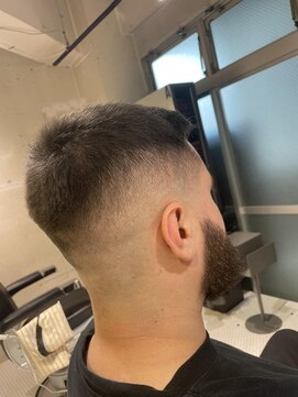 フランクスバーバー アンド ビアークラブ(FRANK'S BARBER and BEER CLUB) ミドルフェードF