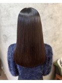 縮毛矯正で艶髪／20代30代40代／新宿／髪質改善