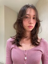 ルノ(RUNO)&nbsp;ハイレイヤー/ミディアム・ロングレイヤー/顔周り・フェイス20代