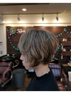 エース(ACE:Re) ショート/ショートボブ/大人ショート