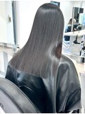 まっすぐすぎない柔らかストレート