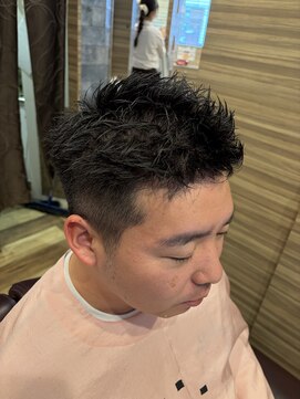銀座マツナガ 神田店 ソフトスパイキーショートビジネス爽やか刈り上げ