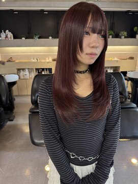 エマノン(EMANON) 福岡天神 ブリーチなしカラー ワインレッド レイヤーカット