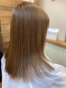 トリート(TREAT) うるツヤ縮毛矯正 ３０代後半女性