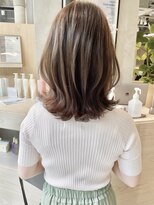 ナナローネス(nana loness)&nbsp;nana loness ゆったりレイヤー　くびれミディアム　くびれ