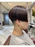 ジオメトリック前下がりショートボブ
