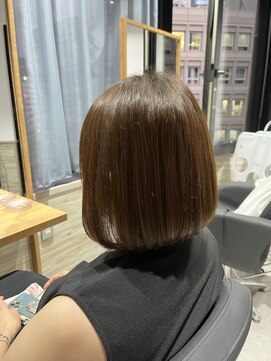 リーオオサカ(Lee Osaka) 髪質改善×リンゴ幹細胞培養液¥kana