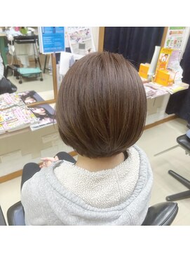 ガーデン 美容室 ショートボブ
