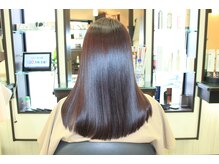 ヘアーメイク ディクラブ HAIR MAKE D'clubの雰囲気（【GLT・M３Dケラチンカラー】トリートメントのいらないカラー。）