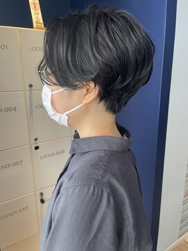 コワファースト 大分(COIFF1RST) グレージュカラー！ショートボブ