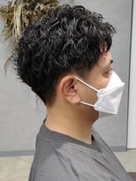 リット×ベリエ(Lit.×belier)&nbsp;スパイラルパーマ無造作パーマメンズパーマツーブロックフェード