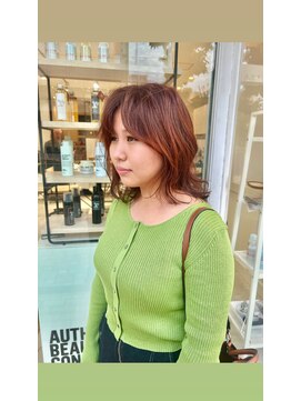 シュプール(SPUR) ふんわりくびれレイヤー×センターパート×ピレンジカラー