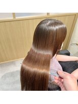 サンテ ヴィスタ(Sante ViSta)&nbsp;ぱやぱやする髪を美髪矯正で解決