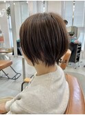 ショートボブ×白髪ぼかしハイライト×髪質改善カラー