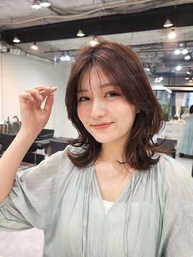 ファンナギンザ(FaNNa ginza) くびれヘア/シースルーバング/前髪/小顔/ミディアム/レイヤー