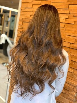 ヨロ 上野(YOLO) ハイライトカラーミルクティーベージュレイヤーカット