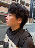 無造作ウェーブで魅せる柔らかパーマ