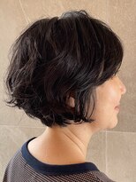 トップヘアーテラス(TOPHAIR TERRACE)&nbsp;知立大人丸みショートボブ癖毛風パーマブラウン白髪ぼかし40代