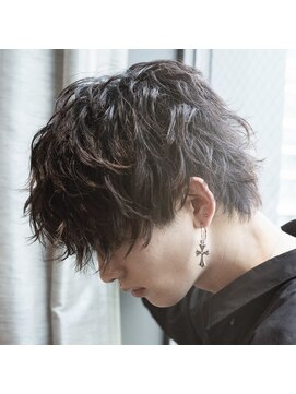 リップス レイ ギンザ(LIPPS Ray GINZA) スパイラルパーマツーブロックマッシュ無造作