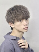 ゴールド 京都(GOALD)&nbsp;#センターパートウルフ　波巻きスパイラル　ツイストスパイラル