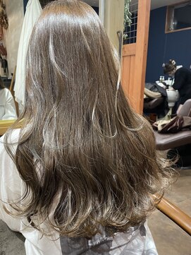 ヘアアンドビューティー クローバー(Hair&Beauty Clover) ブリーチなしのベージュカラー/ニュアンスカラー/ことりベージュ