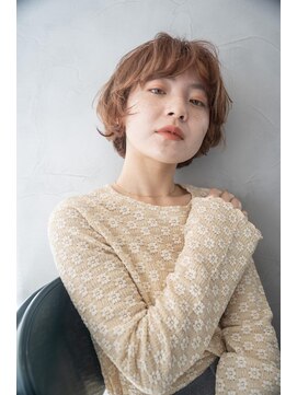 ワク(WAKU) YUJI style NO,42ストカールショートハッシュカット