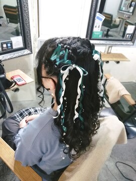 リエラ 新宿(RIERA) 編みかけハーフツイン