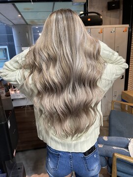 ラフ(LAFF) #バレイヤージュ#グレージュカラー#ボブウルフ#ココアベージュ