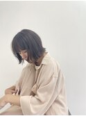 シースルーバング　切りっぱなしボブ　外ハネ