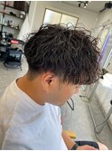 ツイストスパイラルパーマ刈り上げツーブロックメンズパーマ