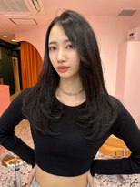 ボタン シブヤ(VOTAN SHIBUYA)&nbsp;韓国ヘア/くびれヘア/顔まわりレイヤーカット/ブラック/