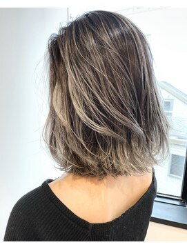 エイクス 津田沼(AQs) ミディアムヘア/暗めカラー/グランマッシュ/千葉