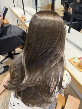 シルク バイ ルカ(SilQ by Luca) olive beige × ULTOWA【plus】