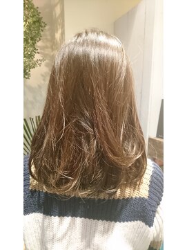 美容室 スタジアム(Stadium) ナチュラルハイライトセミロング