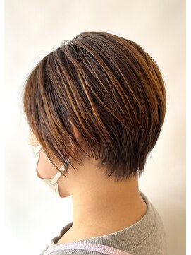 ヘアデザイン ファブロ(hair design FABRO.) くびれショート/前髪ありショート/似合わせカット