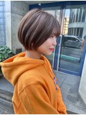 20代30代ひし形クビレ前下がり小顔スウィングショート