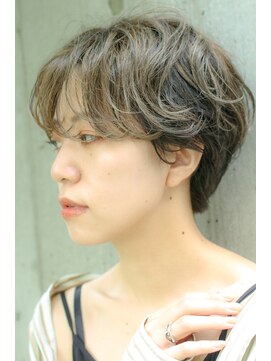 フラミューム 藤枝(flammeum) 20代30代40代クールショートくびれヘア【藤枝】