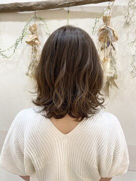 シルエット 美容室 【ブリーチなし】ヘーゼルカラー＊