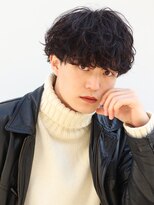 オーシャントーキョー 原宿(OCEAN TOKYO)&nbsp;波巻きパーマメンズスパイラルパーマツーブロック黒髪マッシュ