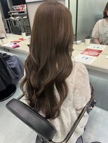 リリー(Lilley)&nbsp;(lilley内堀)韓国ヘア×マロンベージュ×透明感カラー