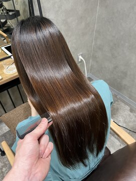 コムシー(Comme si.) 美髪矯正（縮毛矯正）　髪質改善　滋賀　栗東　草津