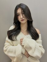 リト(riTo)&nbsp;20代30代オリーブグレージュくびれヘア韓国レイヤーロング