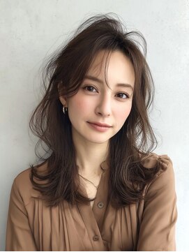 ハーツ(Heart's) ミセスショート×白髪ぼかしカラー30代40代50代60代