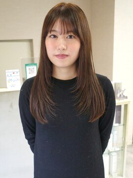 トナリ(tonari) ベージュカラー ロングレイヤー ツヤ髪カラー【鹿児島中央駅】