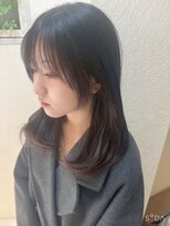 ロマンヤカタ ファース(ROMAN YAKATA fars)&nbsp;ミディアムレイヤー顔周りカット　上窪　2/22