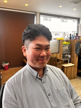 HAIRFREEDOM BARBER TAKAMIZO【ヘアフリーダムバーバータカミゾ】 ツーブロックスタイル