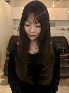 ライン(LINE) レイヤーカット/髪質改善/オリーブベージュ