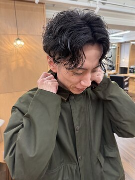 ヘアースペースブルーム プリュス 石橋店(HAIR SPACE BLOOM plus) 石橋阪大前/シャドウパーマ/センターパート/メンズカット